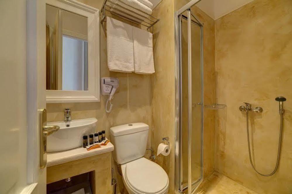 Home & Art Suites أثينا المظهر الخارجي الصورة